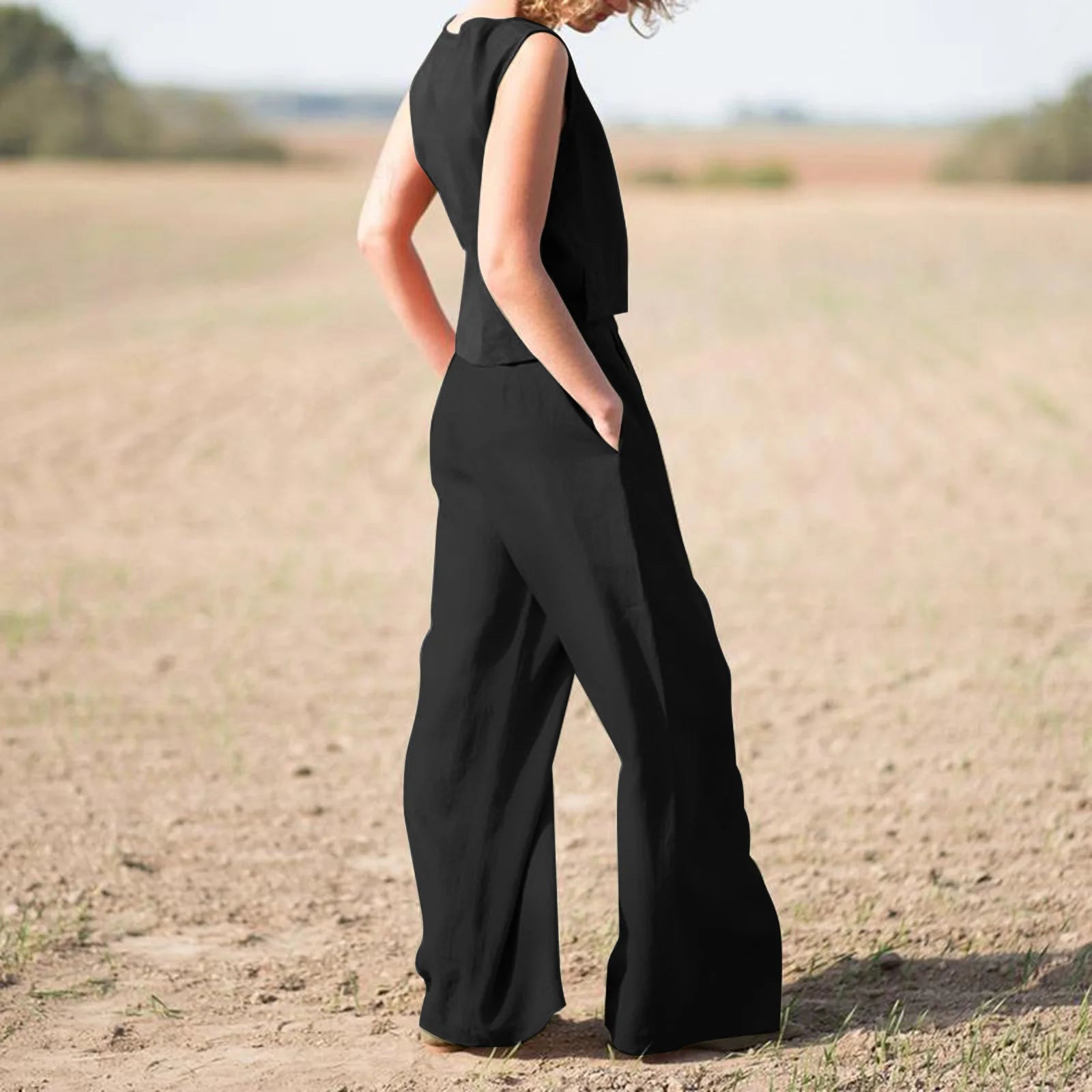 Women's Sleeveless Trousers Suit